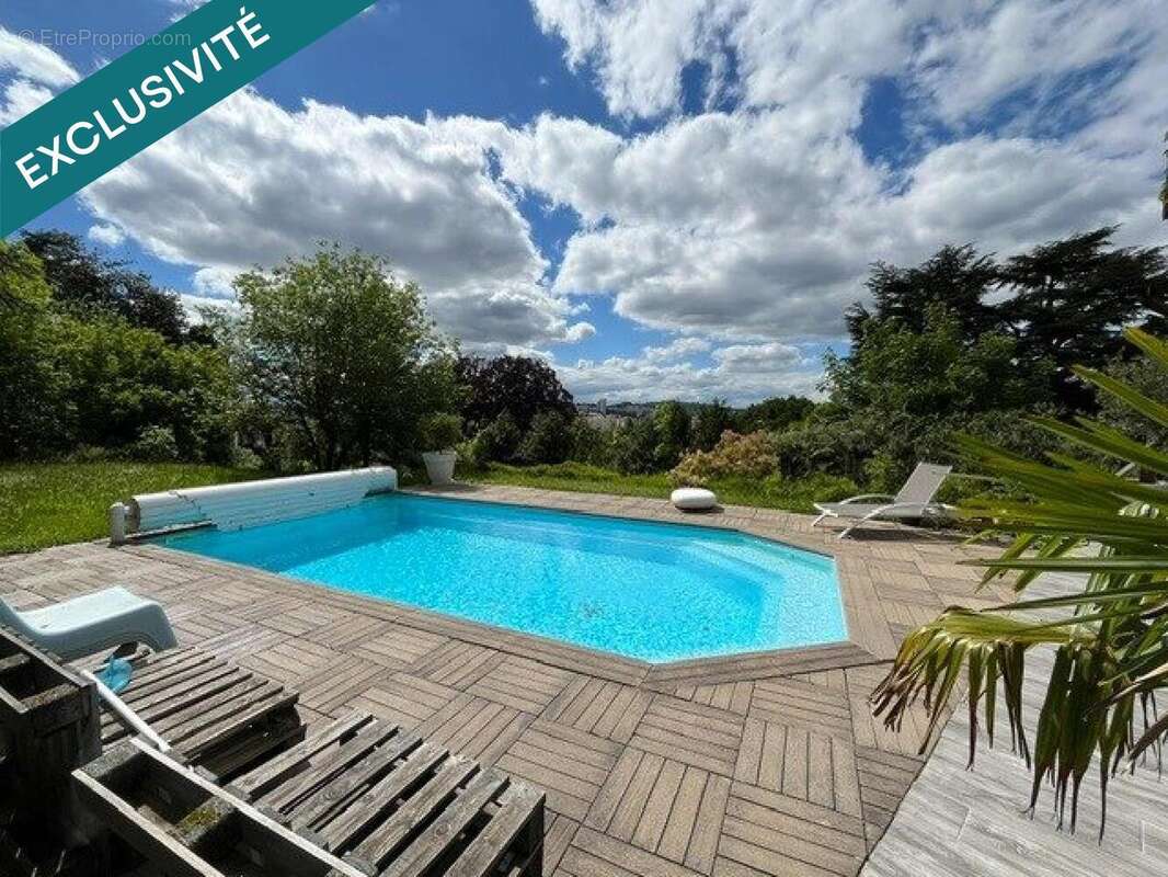 Photo 2 - Maison à SAINT-ETIENNE