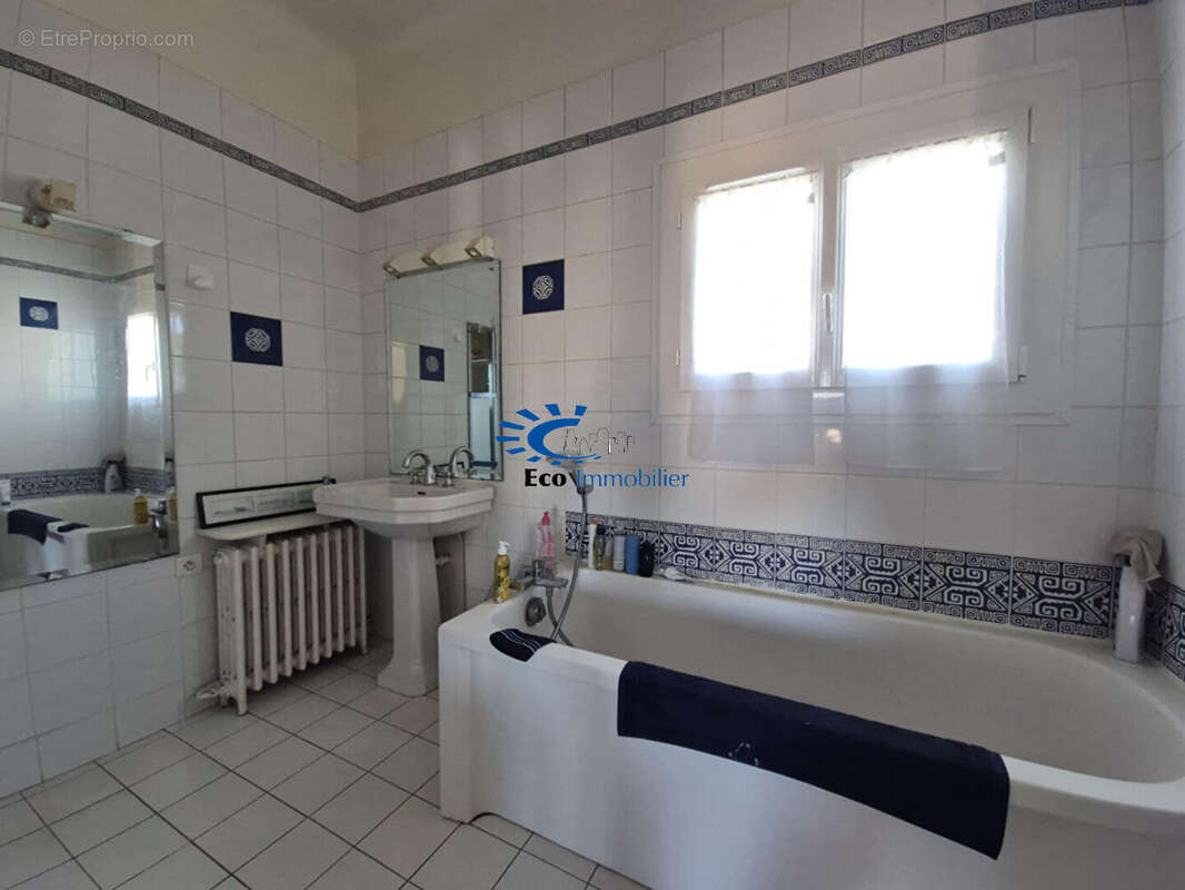 Maison à LA ROCHELLE