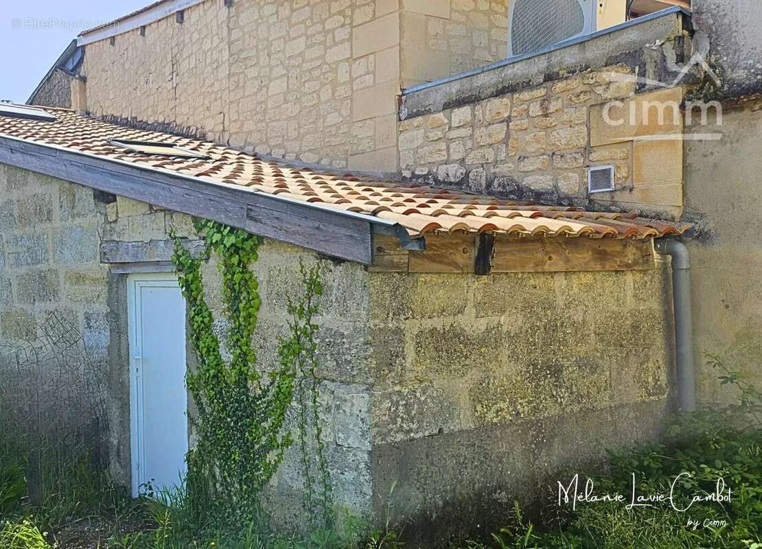 Maison à CAVIGNAC