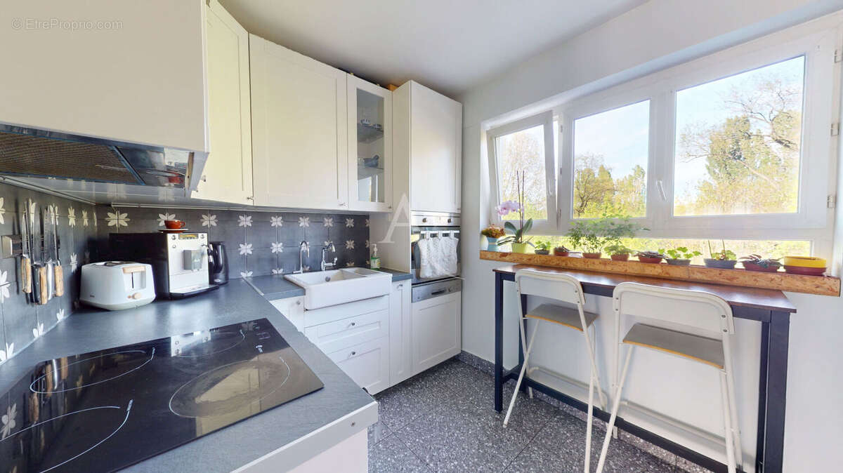 Appartement à CHILLY-MAZARIN