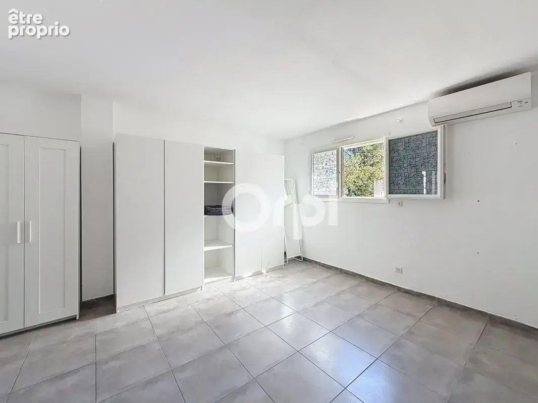 ** Maison 3 pièces 88 m2 + remise 24 m2 - Stationnements et jardin ** - photo 18