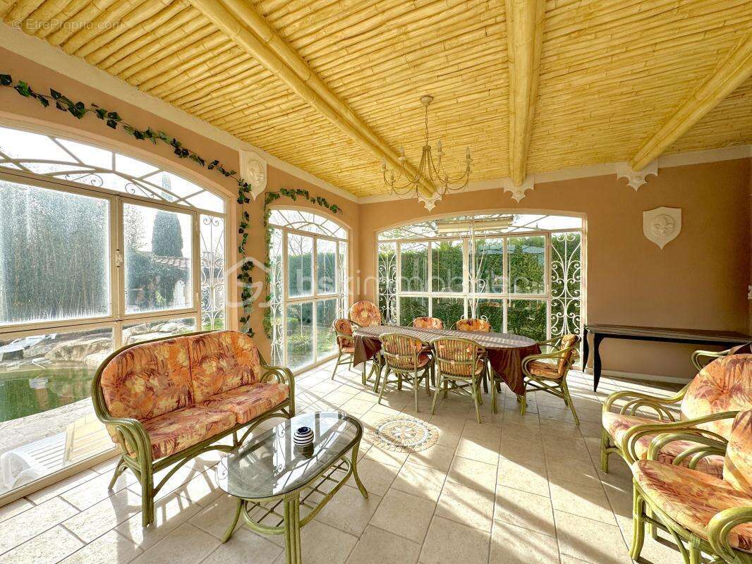 Maison à SAINT-REMY-DE-PROVENCE