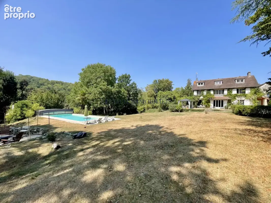 Maison ancienne individuelle de 7 pièces, sur 5 088 m2,avec garage et piscine. - photo 33