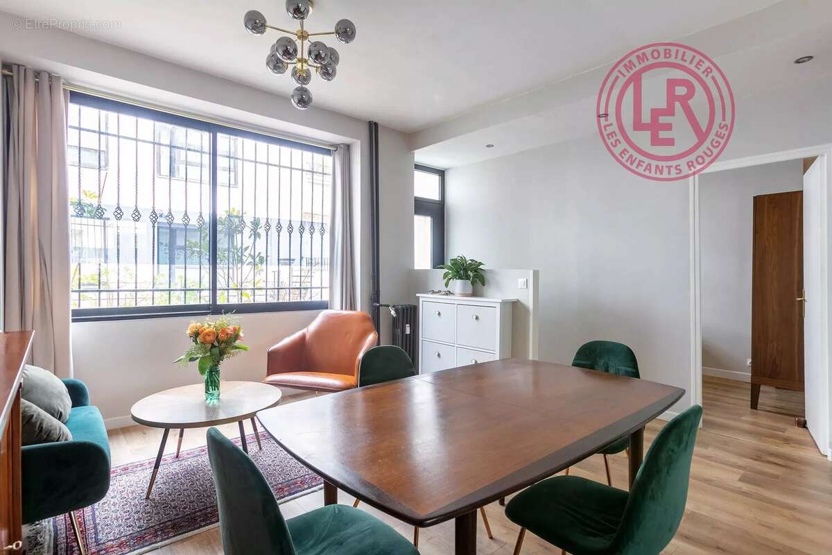 Appartement à PARIS-19E