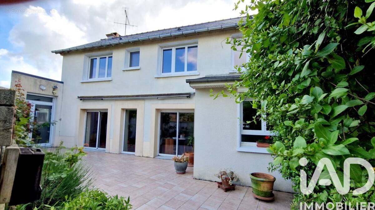 Photo 1 - Maison à LOUVERNE