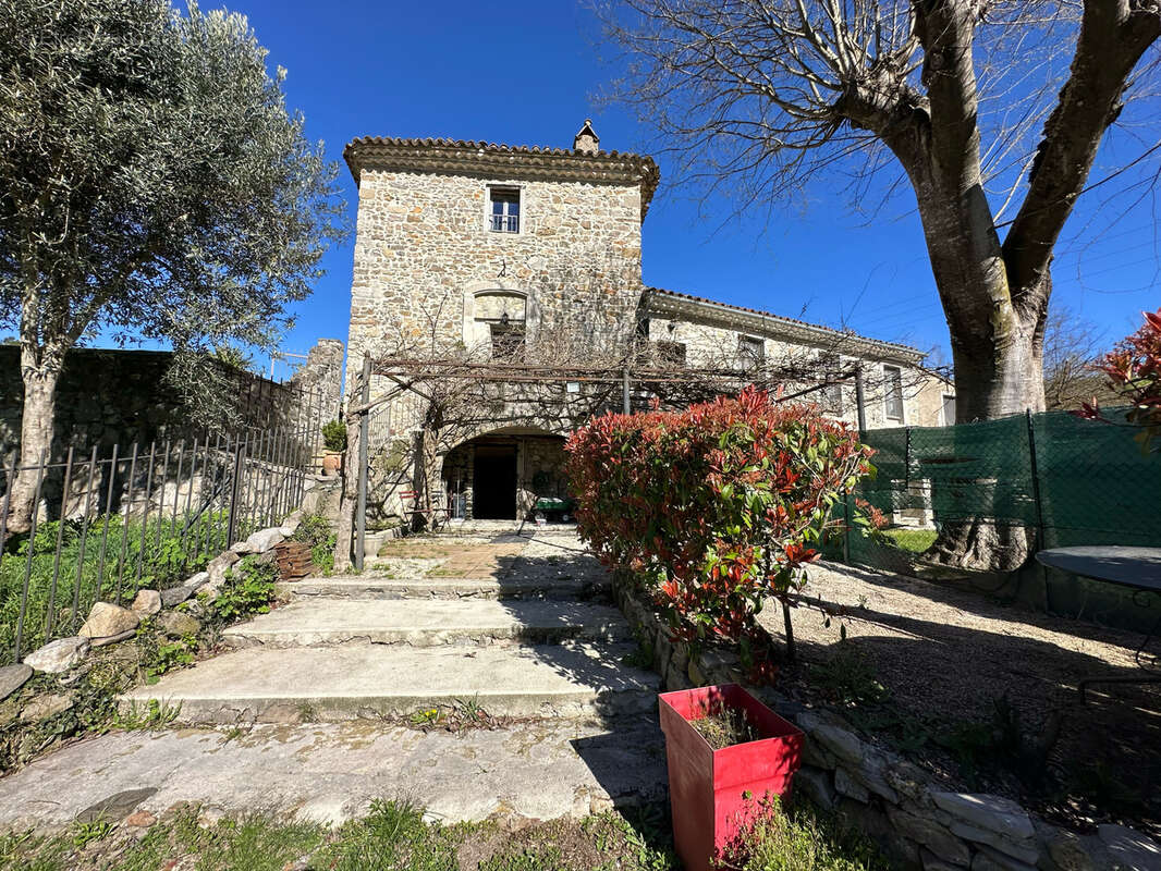 Maison à SAINT-HIPPOLYTE-DU-FORT