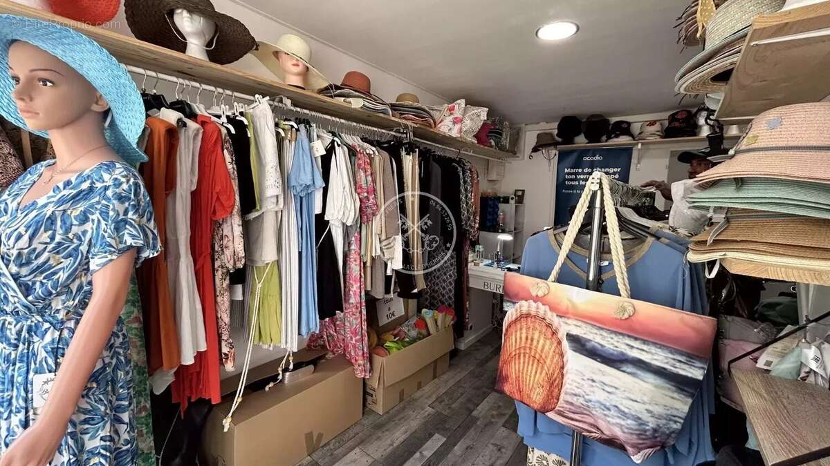 À Vendre - Droit au Bail - Port Fréjus - photo 3
