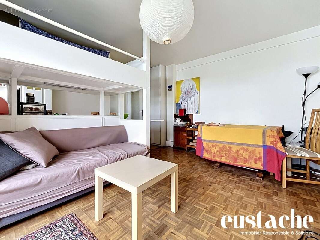 Appartement à PARIS-19E
