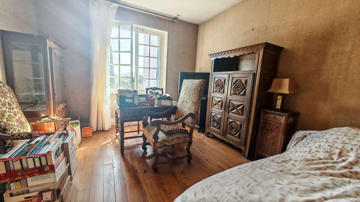 Maison à CLERMONT-FERRAND