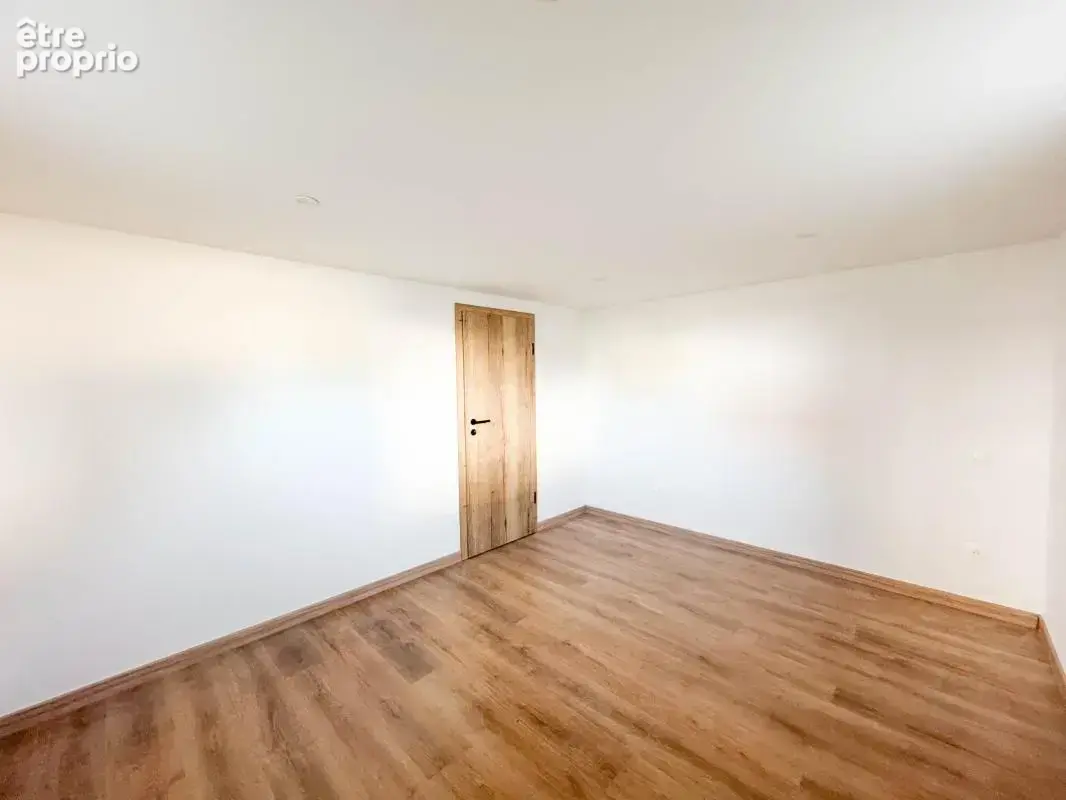 Appartement 4/5 pièces duplex de 84m² garage, parking et jardin au rez-de-chaussée d'une maison Bi-Famille à WEYERSHEIM - photo 7