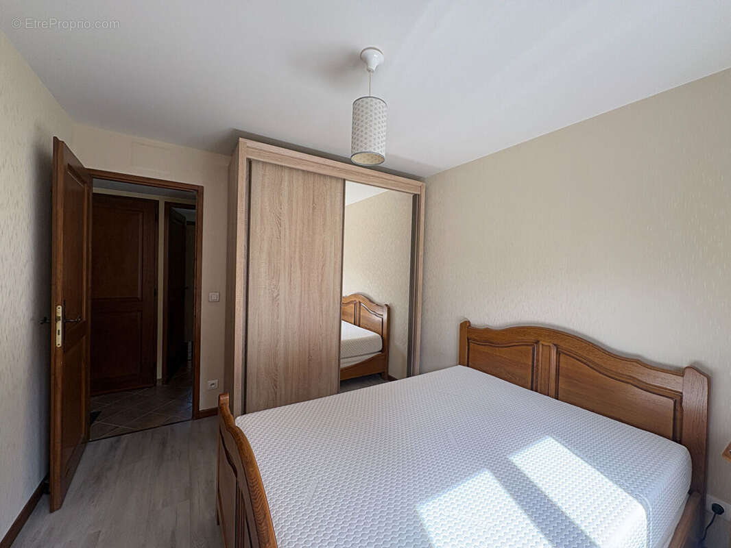 Maison à NEUCHATEL-URTIERE