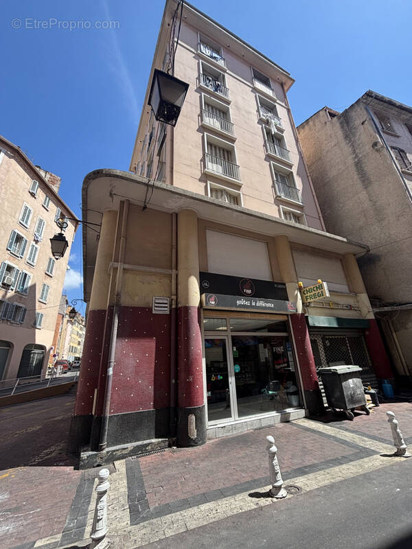 Commerce à TOULON