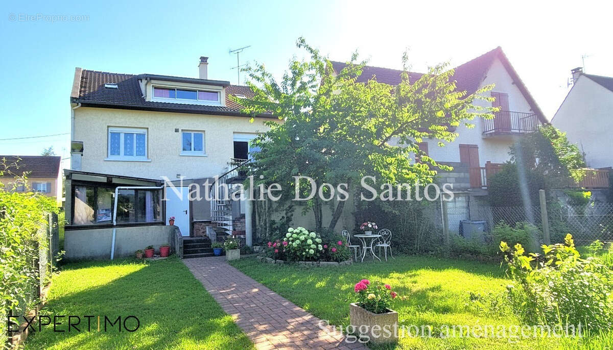 Maison à LINAS