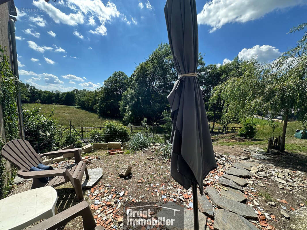 Maison à SOULAGES-BONNEVAL