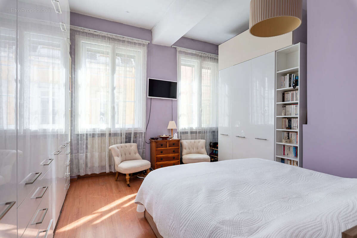 Appartement à LYON-1E