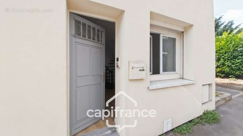 Maison à MONTREUIL