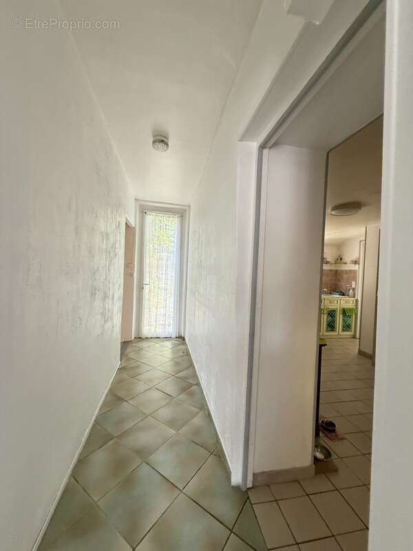 Longère en pierre 90m², sur terrain de 2379m² 69 990 € - photo 29