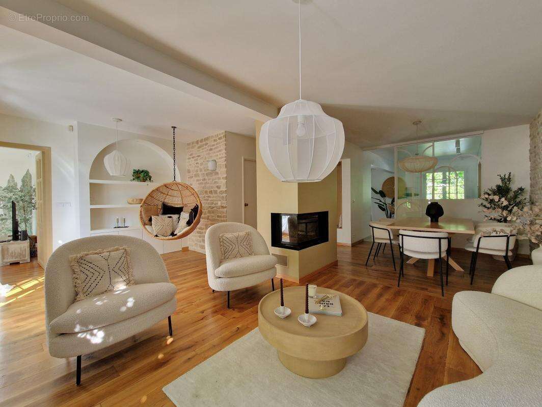 Maison à JOUY-EN-JOSAS