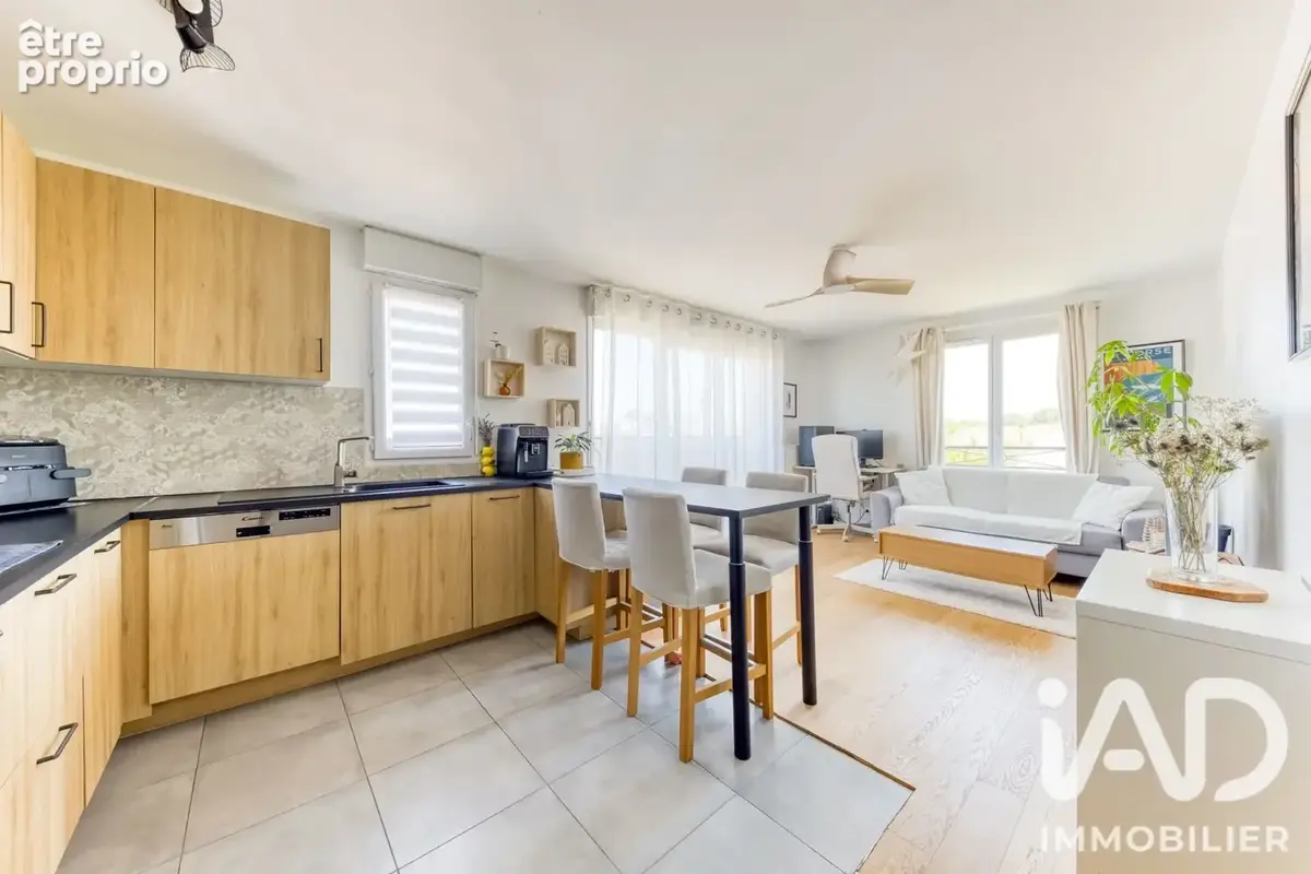 Photo 1 - Appartement à BRIE-COMTE-ROBERT