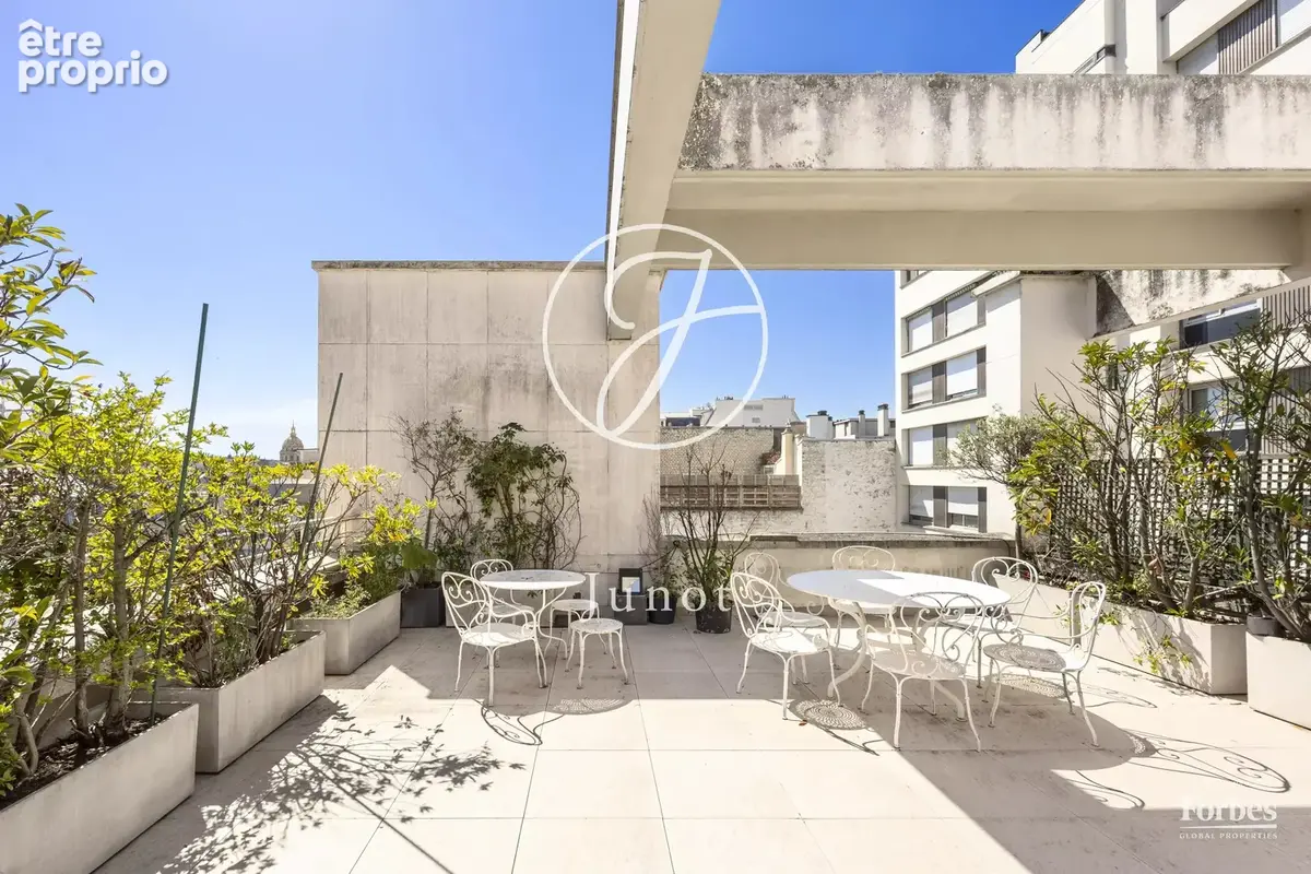 Paris 7e - GROS CAILLOU - Appartement - 4 pièces - 70,79m² Carrez - 2 chambres - Étage élevé - Terrasse - Parking - photo 8