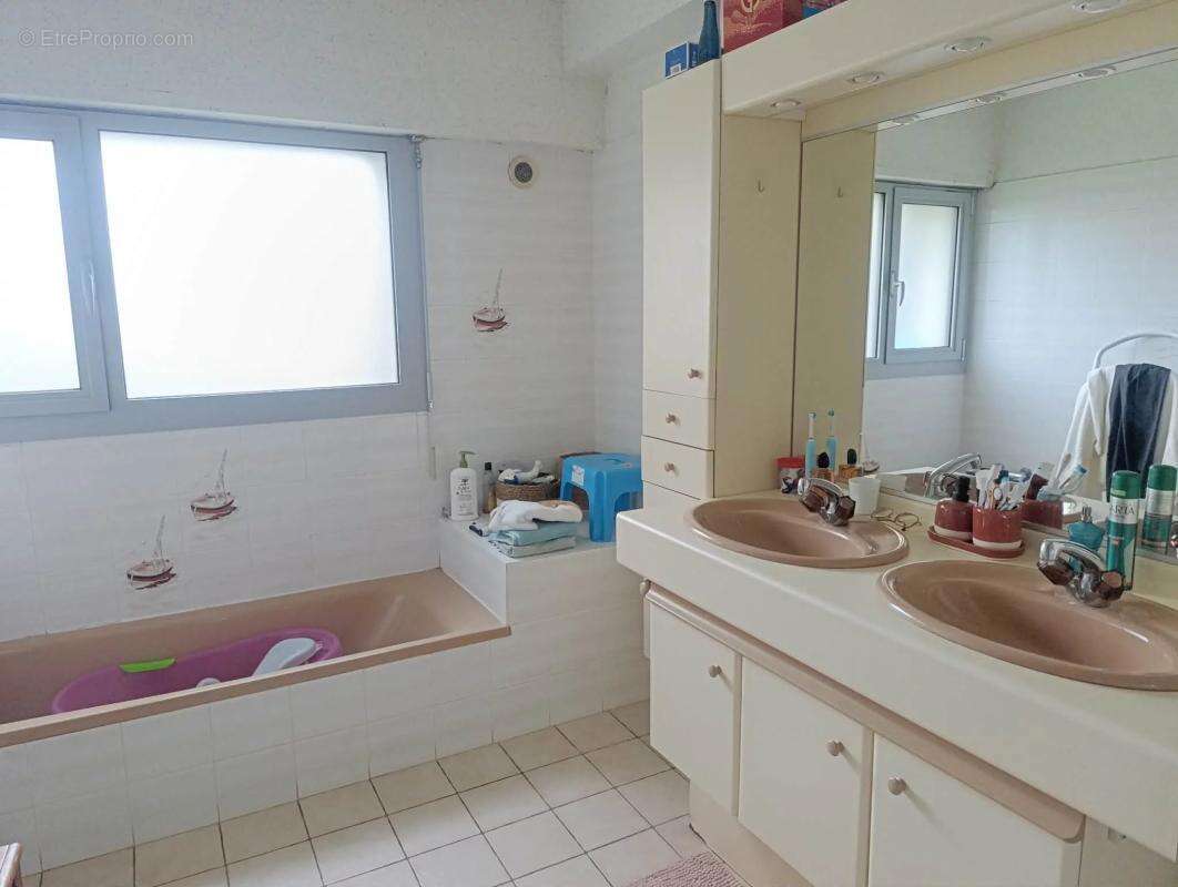 Maison à KERSAINT-PLABENNEC