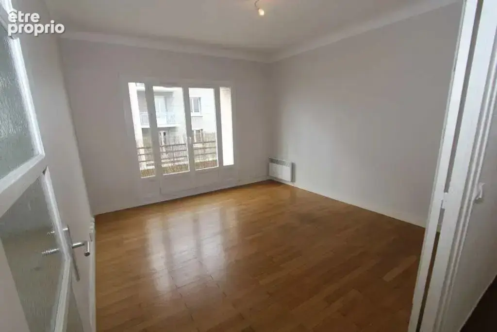 T3 Spécial Investisseur - 66 m² - Loyer 720 € - 8ème étage - Balcon - photo 1