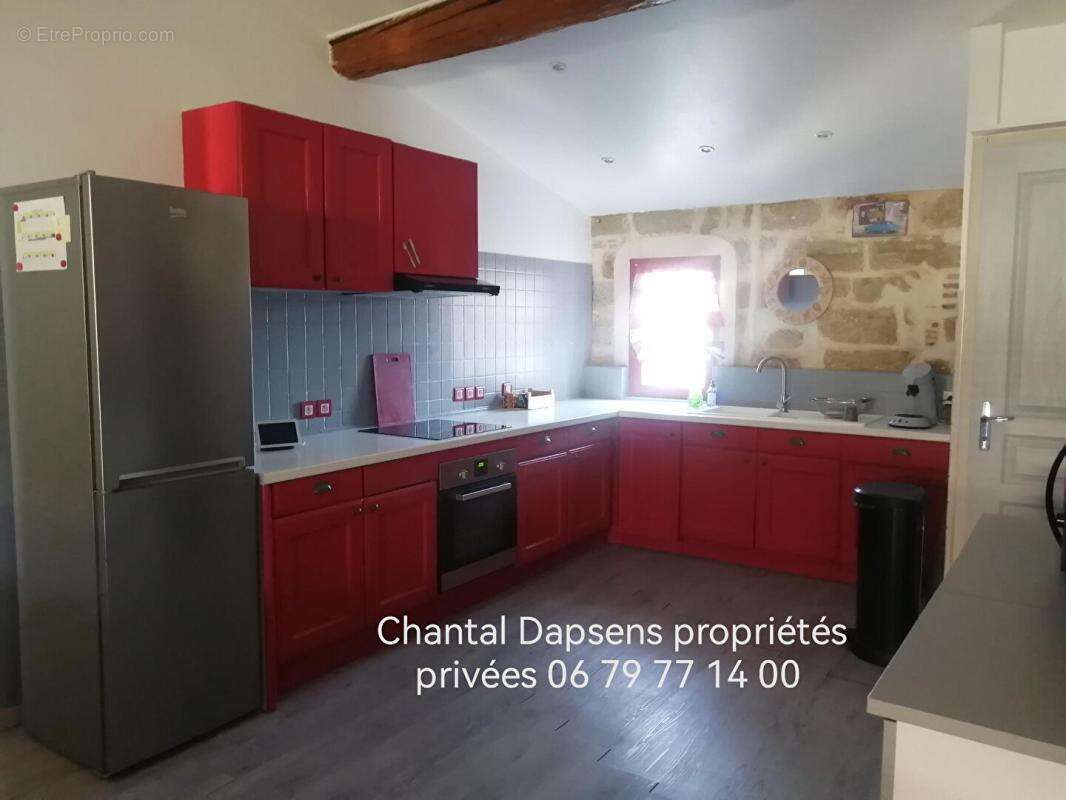 Appartement à MEZE