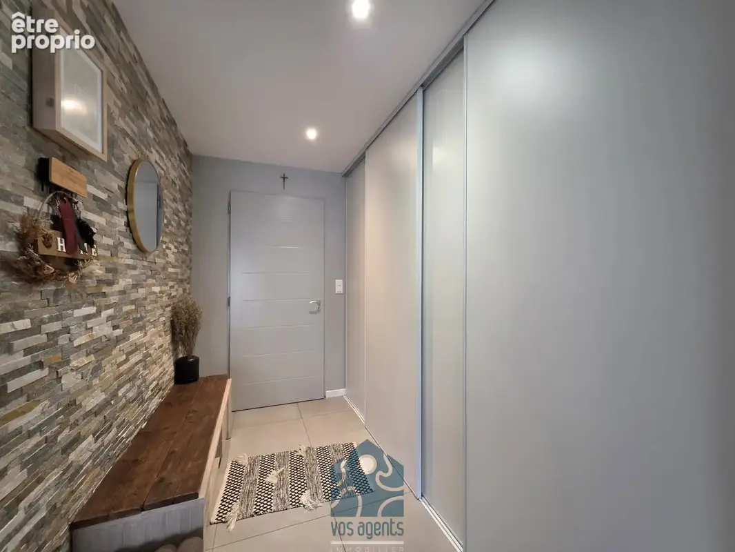 Maison de plain pied 5 pièces avec garage, jardin, terrasse et pergola - photo 11