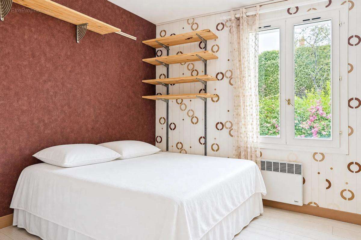 Joli pavillon de 132 m² avec 4 chambres sans vis à vis - photo 14