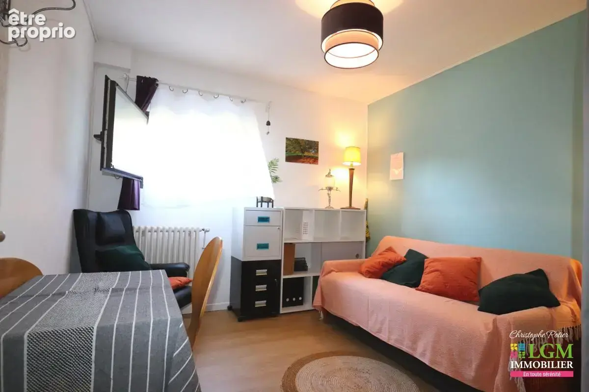 VALRÉAS (84) - Maison familiale lumineuse de 173 m² avec 4 chambres au fort potentiel d'aménagement - photo 12