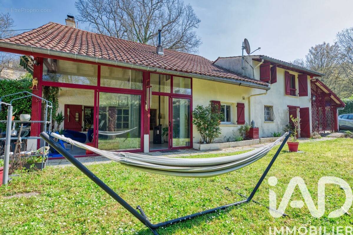 Photo 1 - Maison à CAMBES