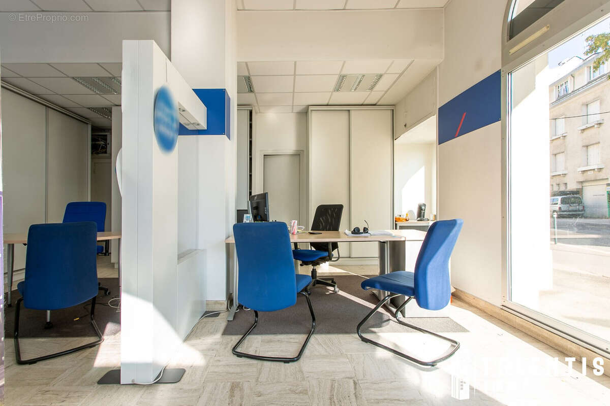 Commerce 80 m² à Nantes  - photo 3