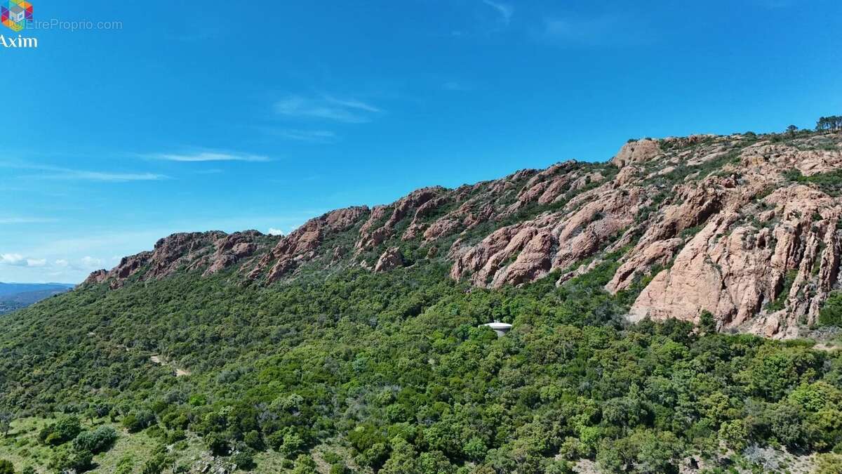 Terrain à LA SEYNE-SUR-MER