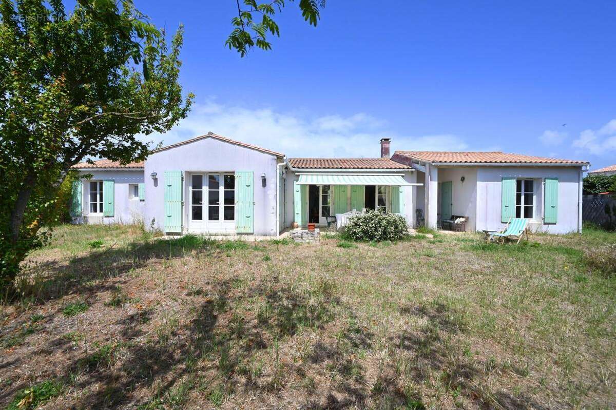 Maison à LA COUARDE-SUR-MER