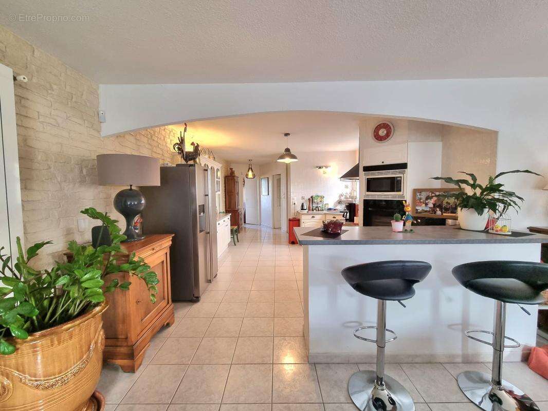 Maison à BOISSET-ET-GAUJAC