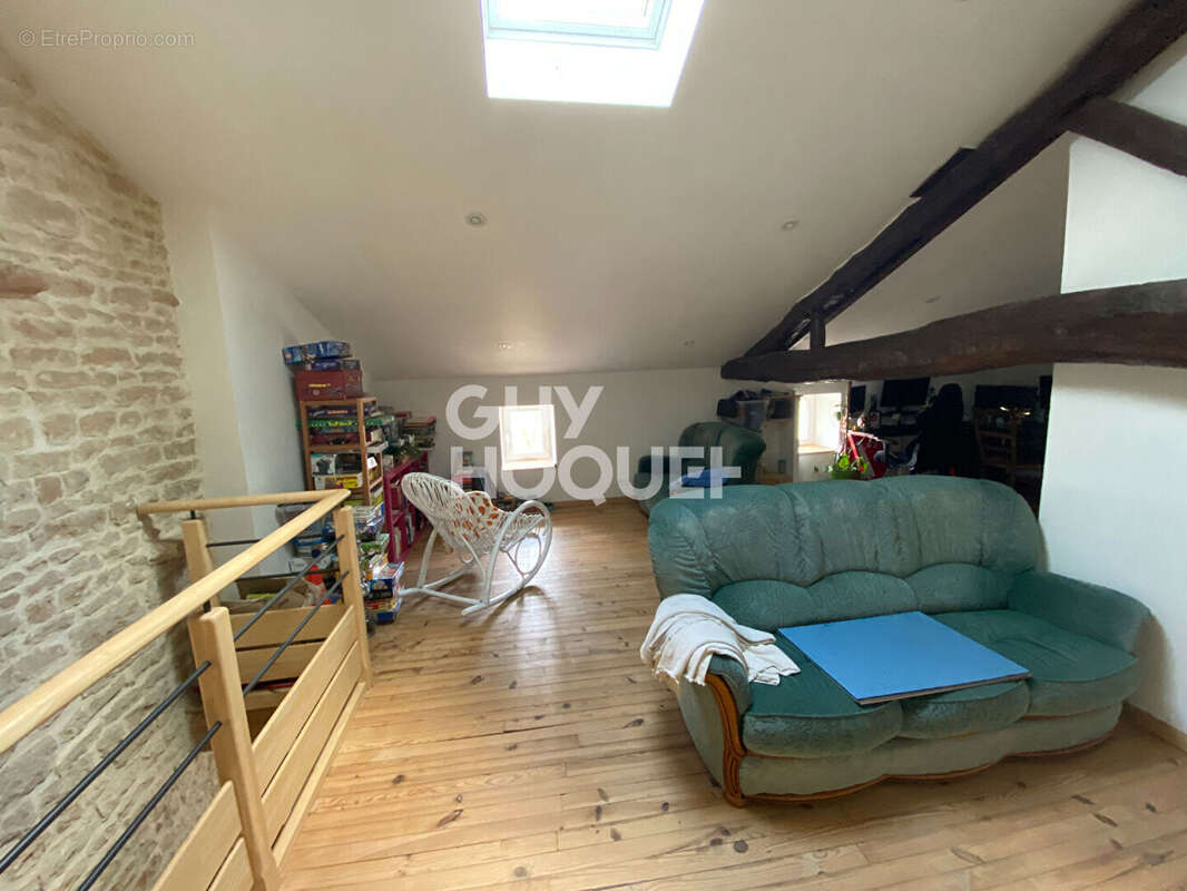 Maison à FONTENAY-LE-COMTE