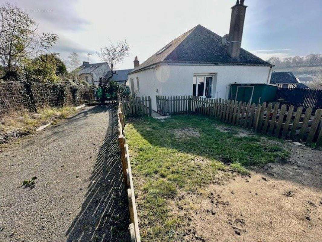 Maison à SAINT-CALAIS