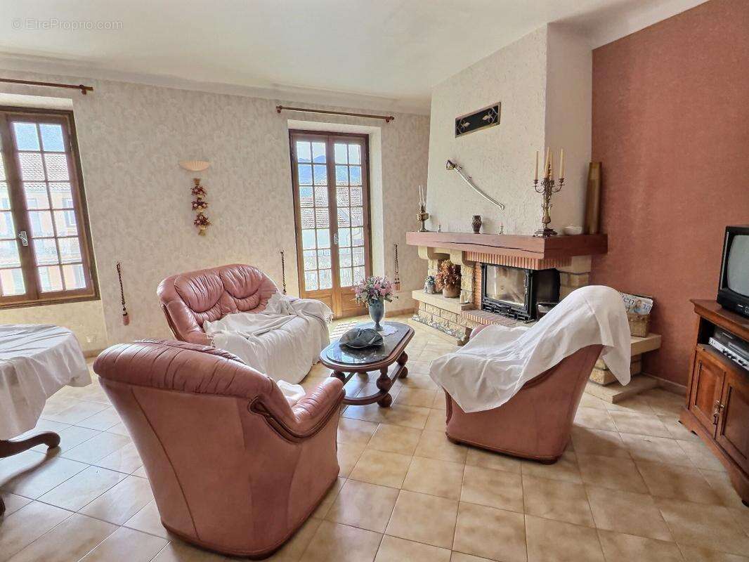 Appartement à ROQUEBILLIERE