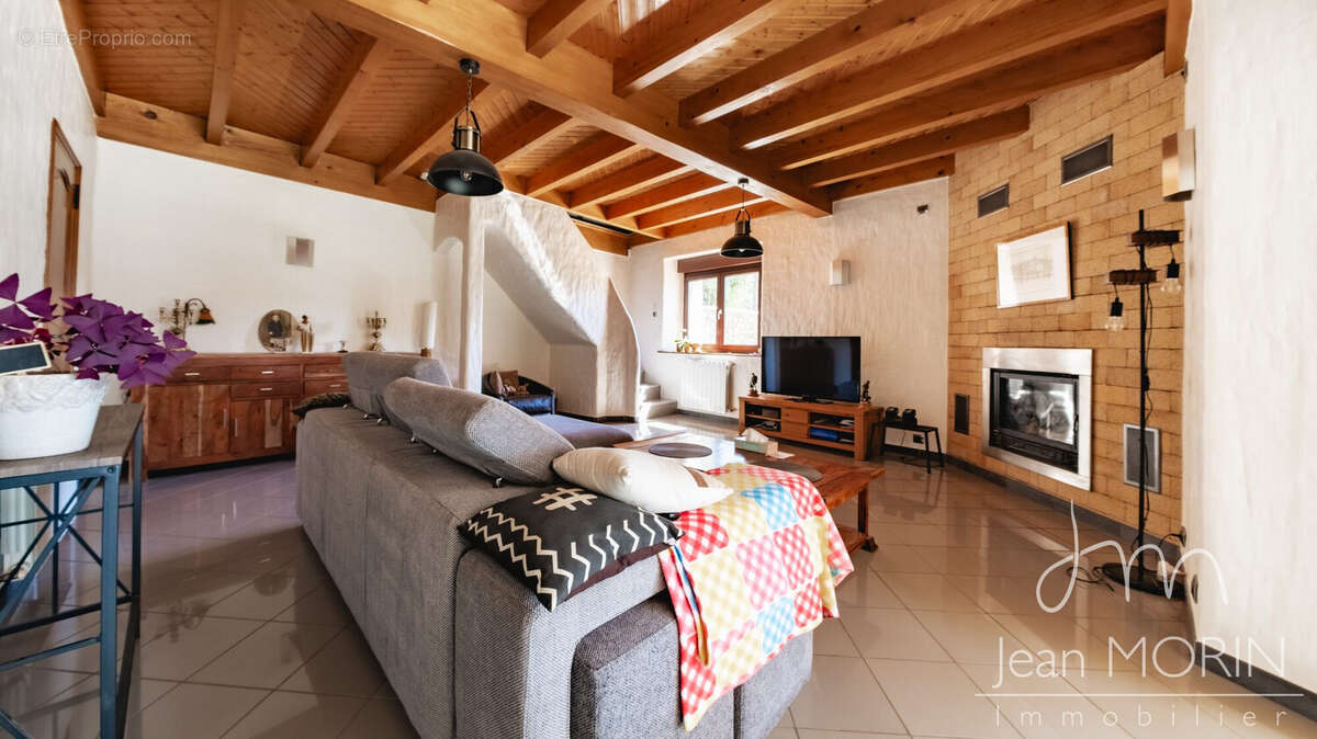 Maison à SAINT-PERAY