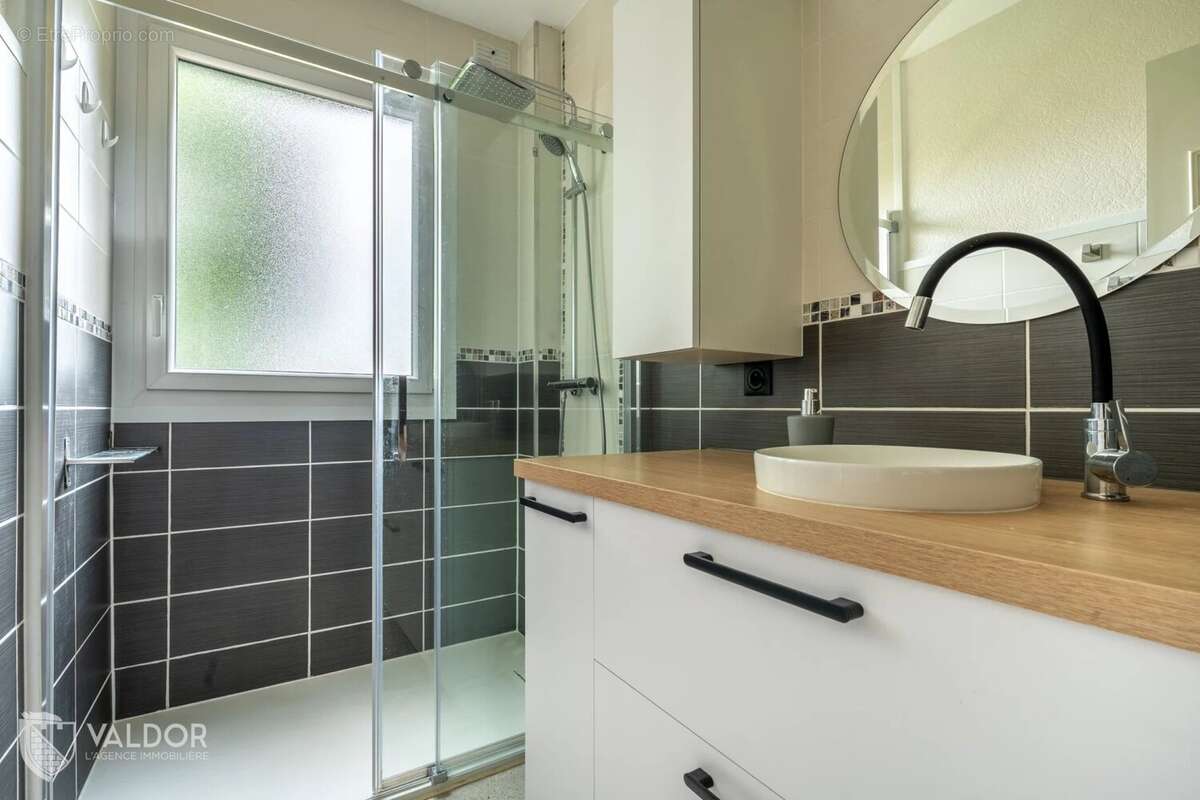 Appartement à LYON-5E
