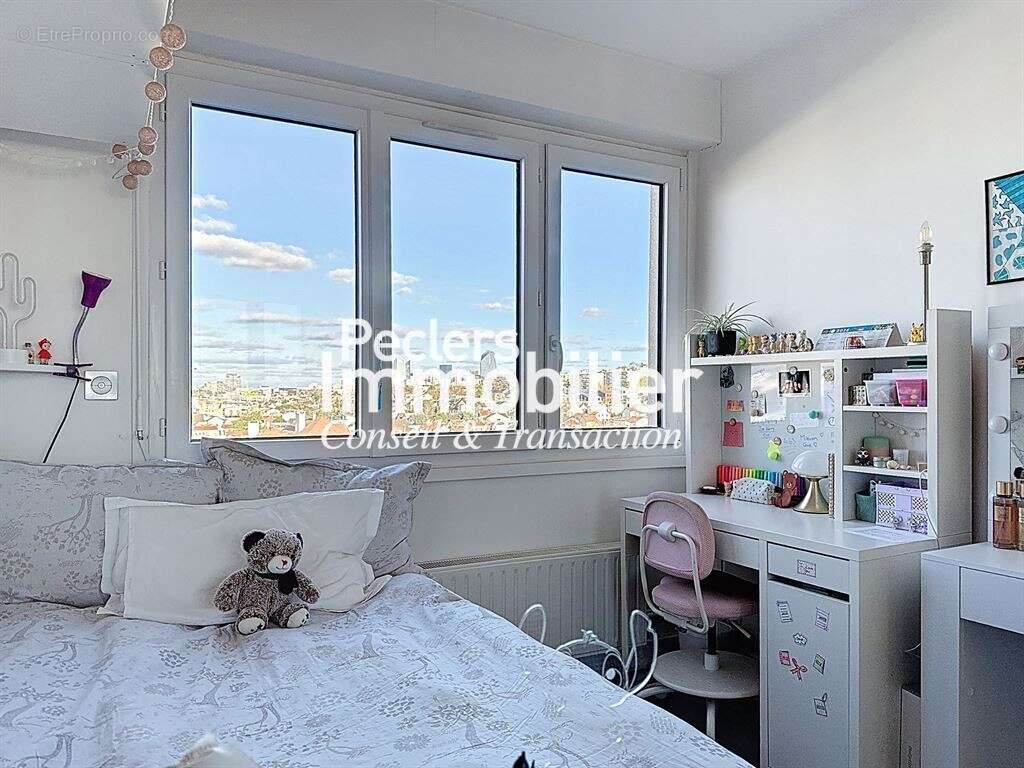 Appartement à RUEIL-MALMAISON