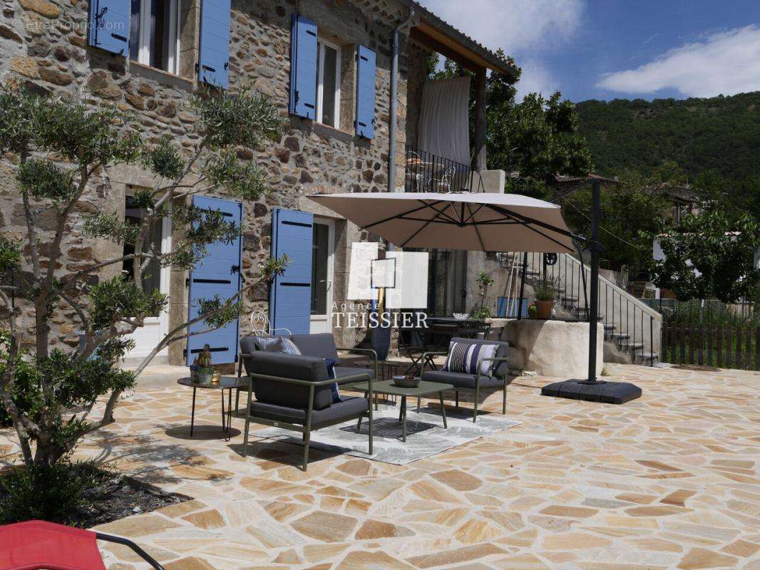 Maison à SAINT-AMBROIX