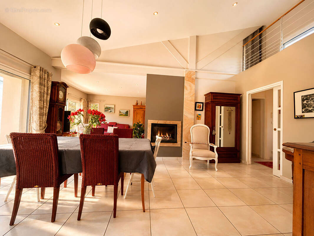 PLOUDALMEZEAU - Maison contemporaine - Rare sur le marché ! - photo 8