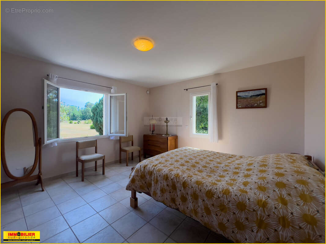 Maison à LANDIRAS