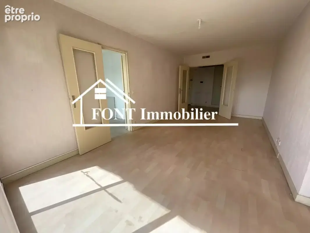 Appartement à SAINT-ETIENNE