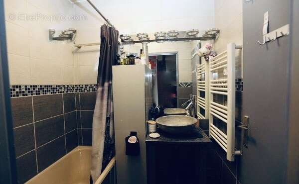 Appartement à ROSNY-SOUS-BOIS