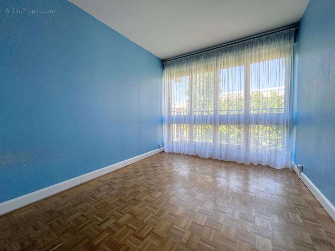 Appartement à LE CHESNAY