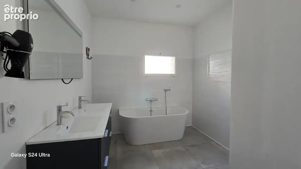 L’Exception Narbonnaise : Un Domaine Viticole d’Autre Temps, Sublimé par le Luxe Moderne" - photo 23