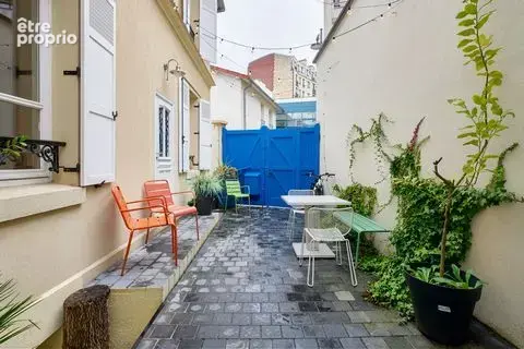 Maison 260 m² à Paris-18e  - photo 2