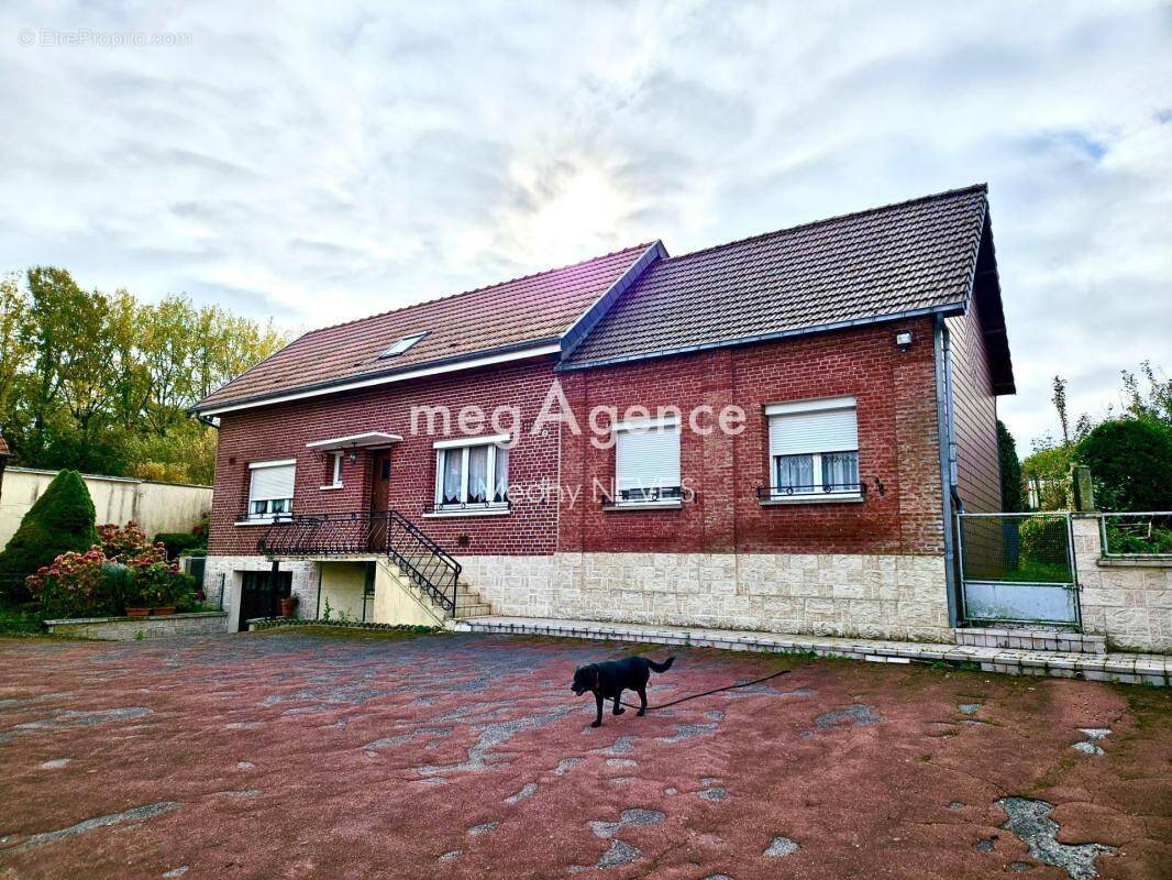 Maison à HUMBERCOURT